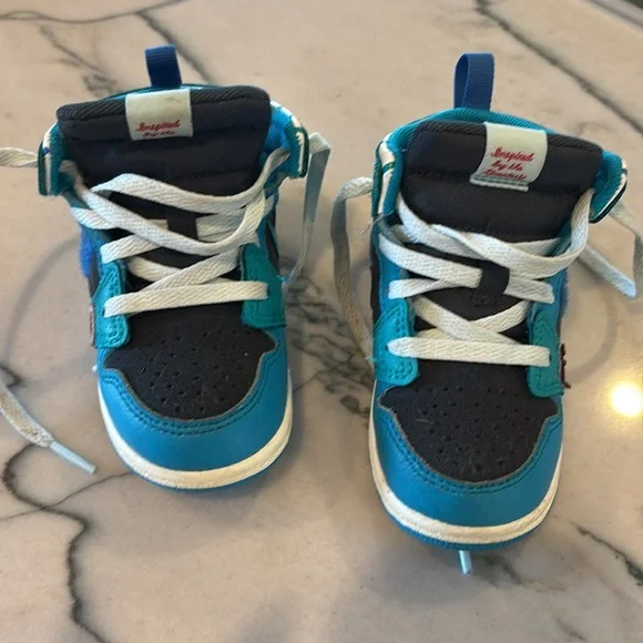 Air Jordan toddler sneakers